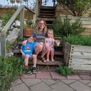 Meet your Posher, Becca